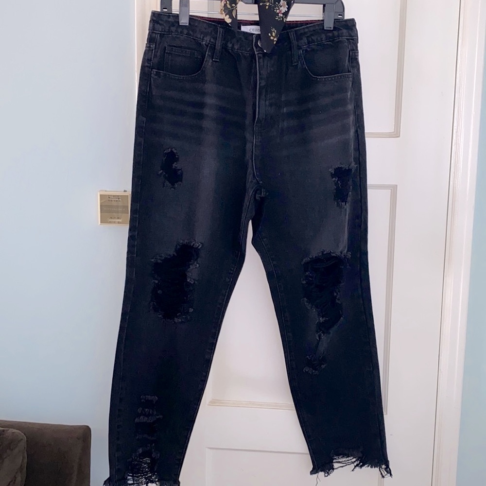 Black Boyfriend Jeans